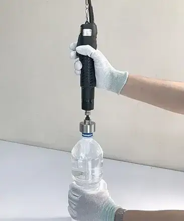 เครื่องขันปิดฝาขวดน้ำแบบไฟฟ้า Electric Capping Machine รุ่น/รหัส 002158 รูปที่ 2